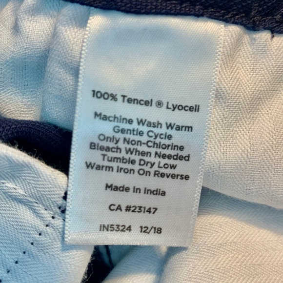 Talbots Pants Size 4 Navy Blue Drawstring Lyocell Relaxed Fit Lightweight - Picture 8 of 10